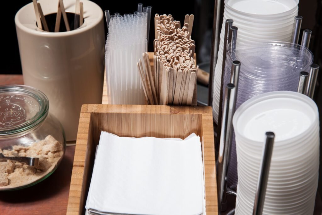 matériel jetable pour restaurants